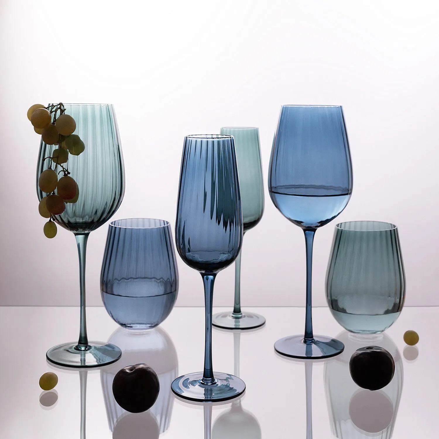 Стакан для воды Capri, зеленый с логотипом компании. Цена 669 ₽. Артикул prtb731935.040