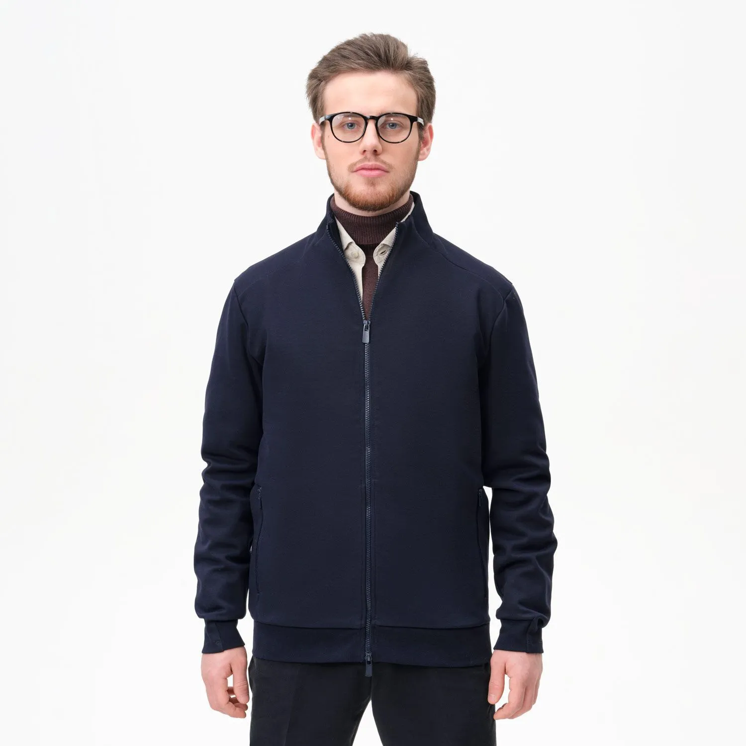 Одежда оптом с логотипом. Доставка по Москве и России. Одежда с логотипом. Доставка по Москве и России.