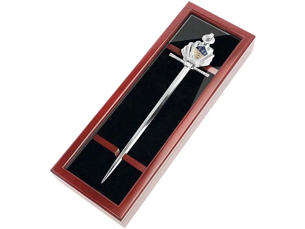 Канцелярские ножи оптом с логотипом. Доставка по Москве и России. Канцелярские ножи с логотипом. Доставка по Москве и России.