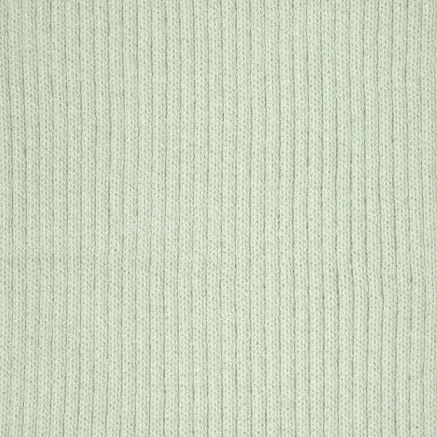 Шарф Forges вязаный, салатовый с логотипом компании. Цена 1 114 ₽. Артикул prtb20636.045