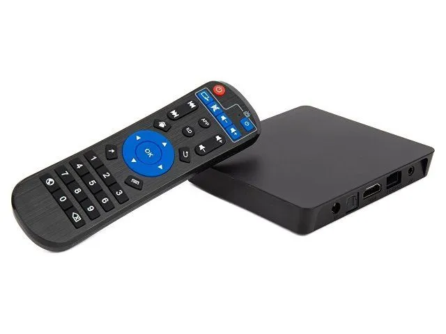 Медиаплеер HIPER MEDIA TV i4 Pro с логотипом компании. Цена 3 242 ₽. Артикул AROA521096