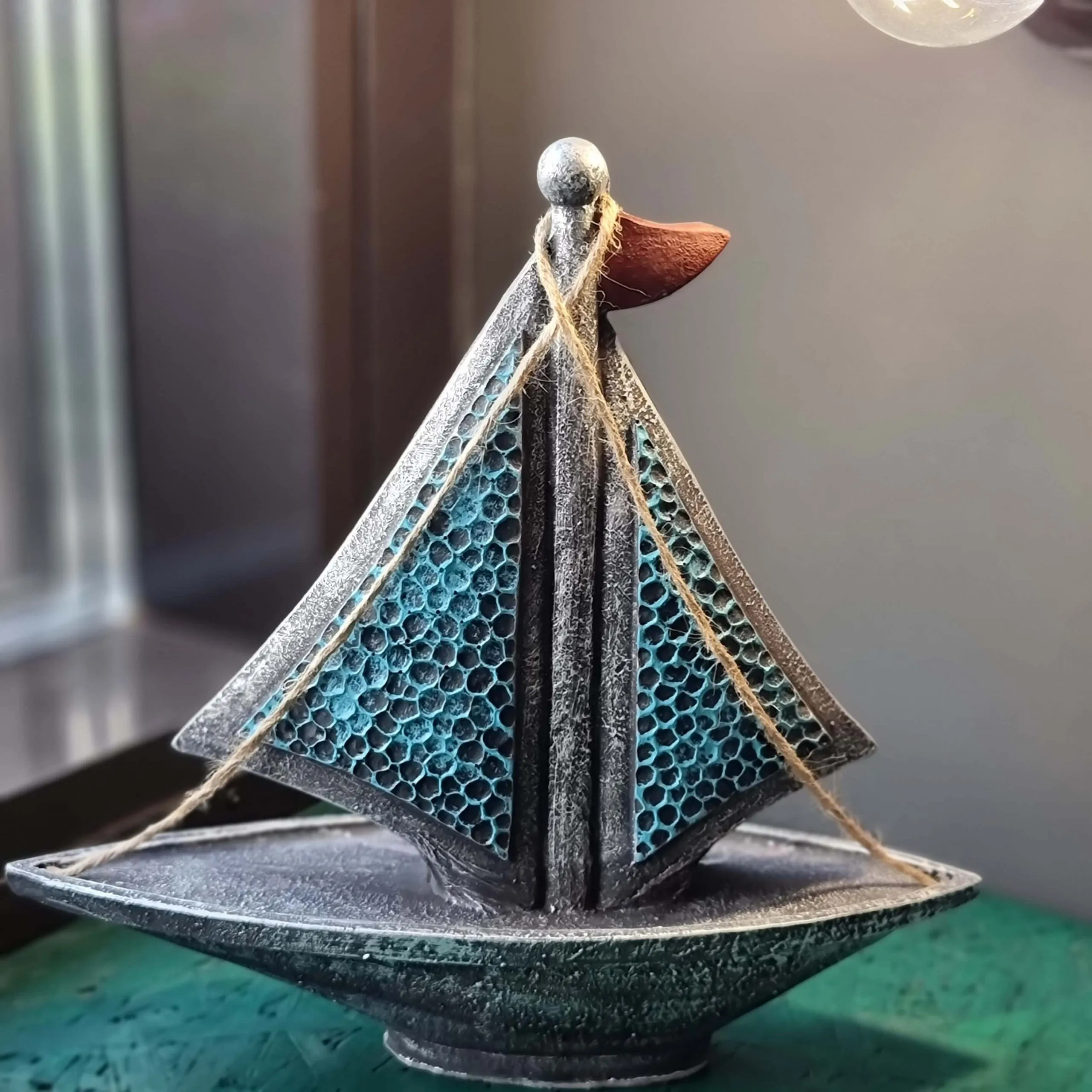 Статуэтка Парус синий с логотипом компании. Цена . Артикул ARDNATS070-BL